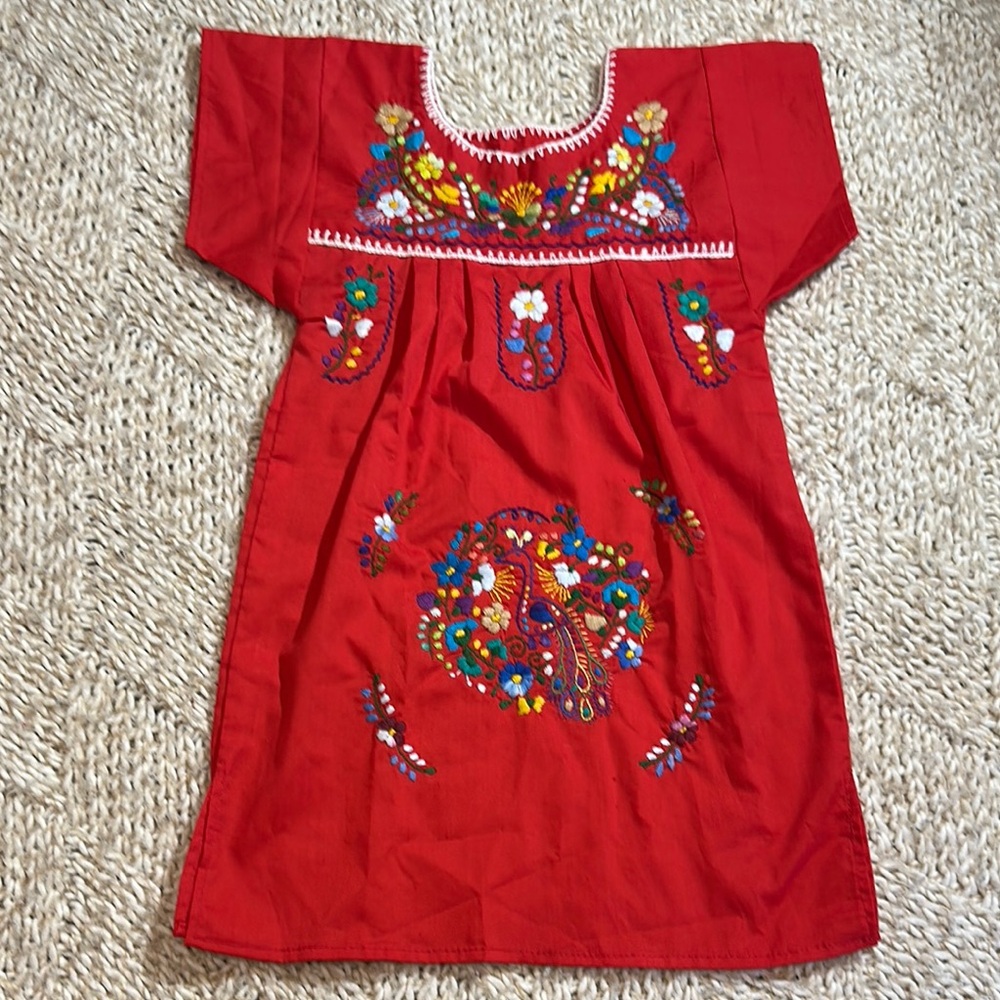 NWOT red handmade hand Embroidered peacock floral Dress size 3/4
